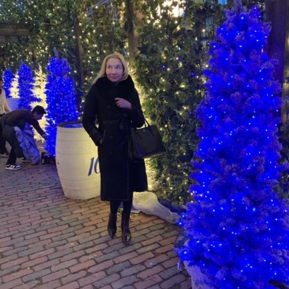 Meet your Posher, Raluca